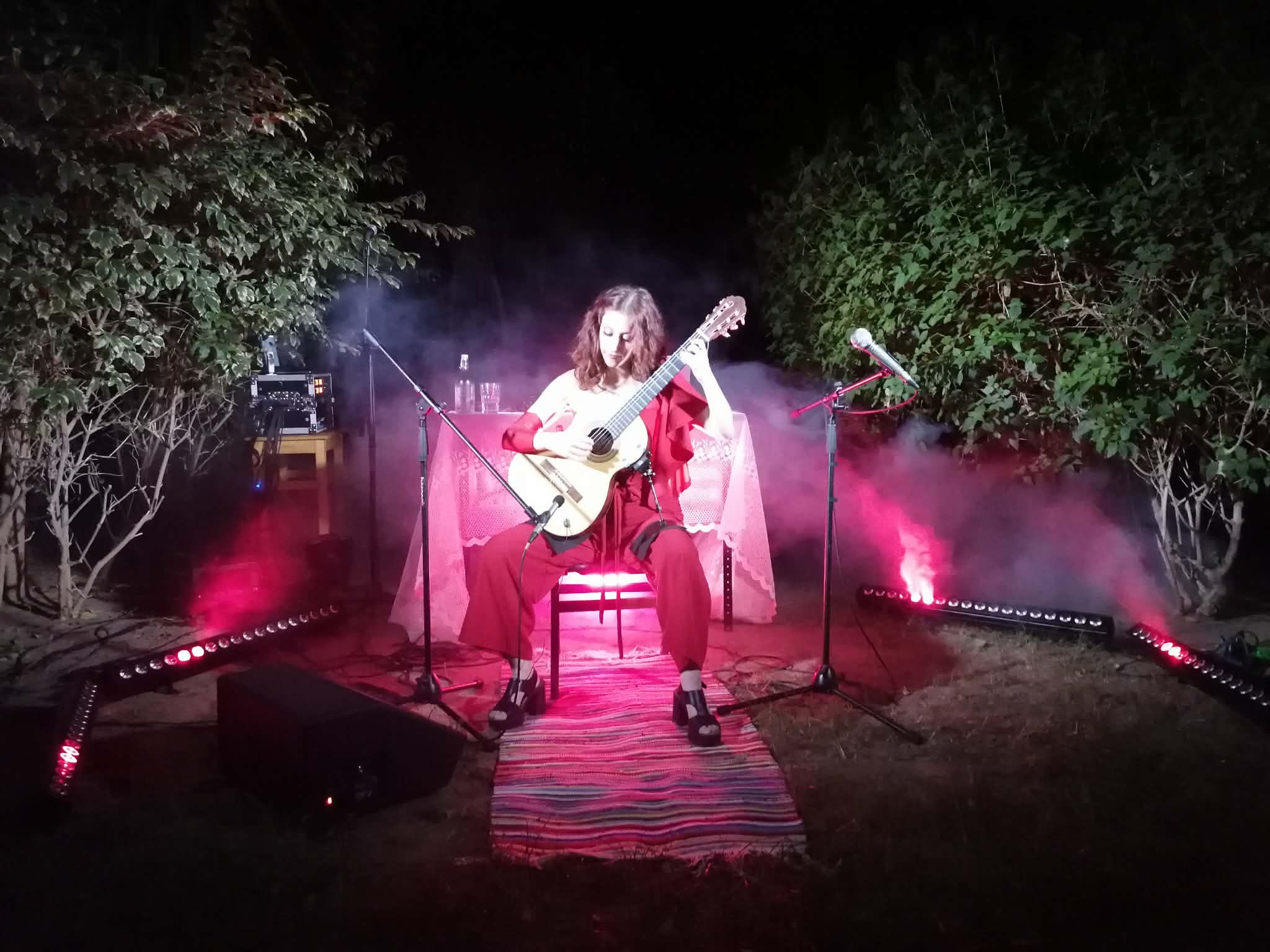The Lady in Red and Her Distinct Music: Marisa Sardo Breaks Stereotypes in Classical Guitar from Alexandria